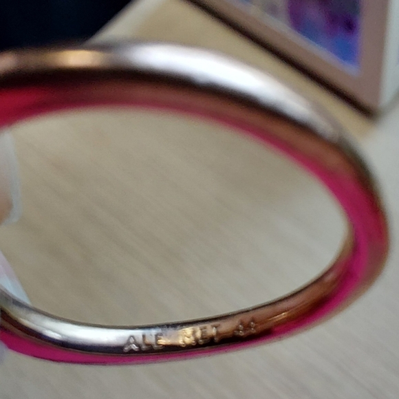 Pandora Rose Gold Wishbone Ring - Picture 2 of 3